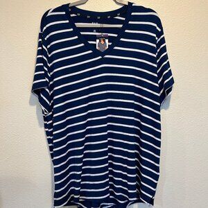 Gap Short Sleeve V-Neck Tee